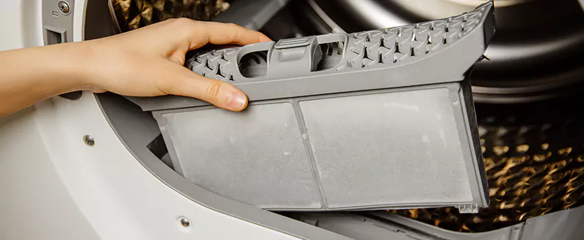 Signs Of A Clogged Dryer Lint Trap in North Salt Lake, Utah